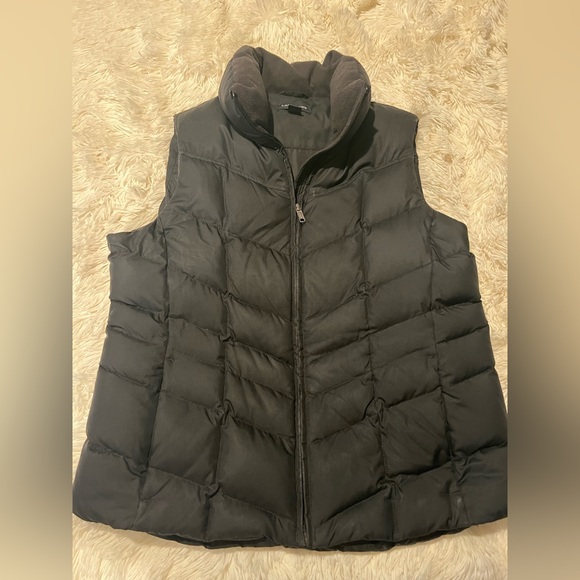 Lands' End Jackets & Blazers - LANDS END VEST